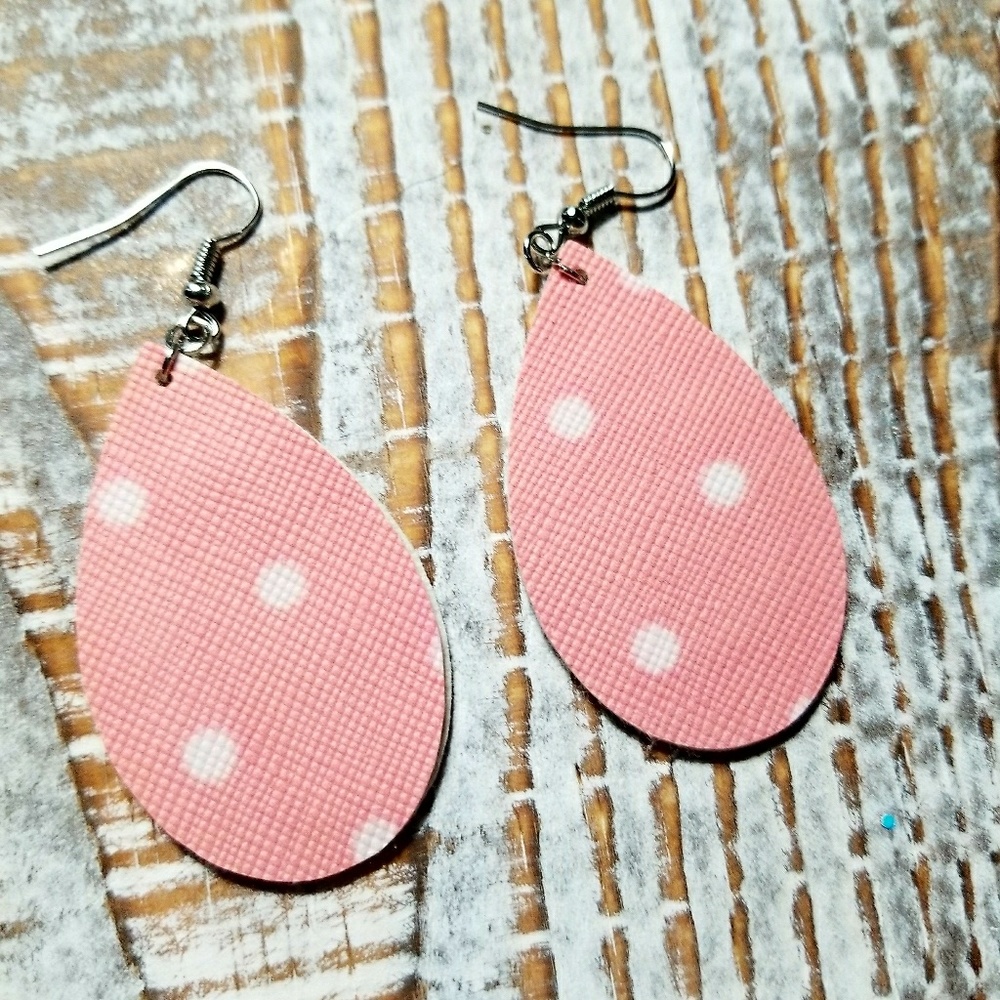 Handmade leather earrings